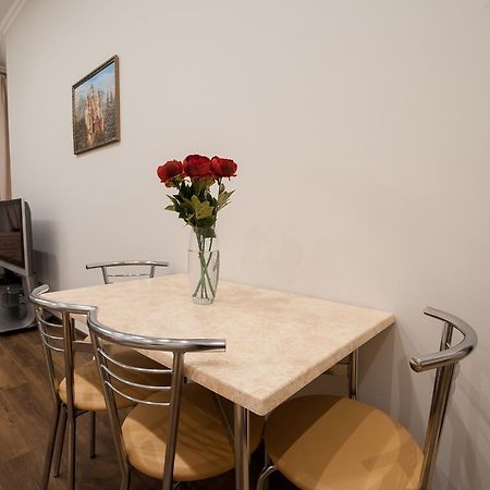Wonderful Flat On City Center Uzhhorod Exterior photo